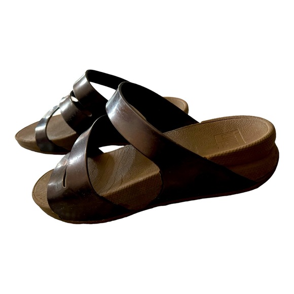 FIT FLOP | Superjelly Twist Slide Sandals in Bronze - Picture 8 of 8